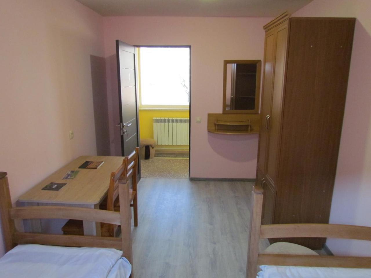 Arsego Hostel Vanadzor Exteriér fotografie